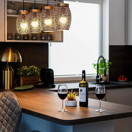 Kuestenzeit Travemuende ליבק